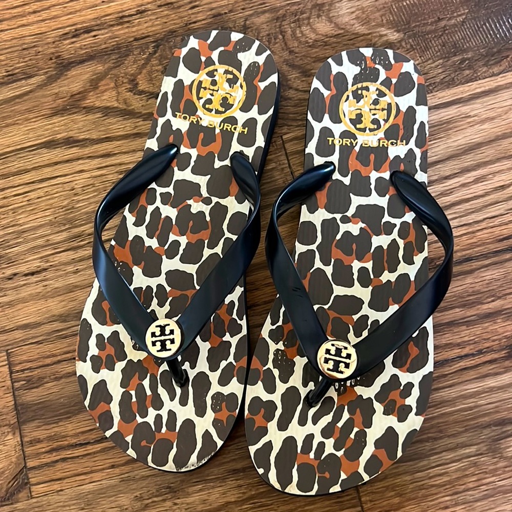 Authentic Tory Burch flip flops.